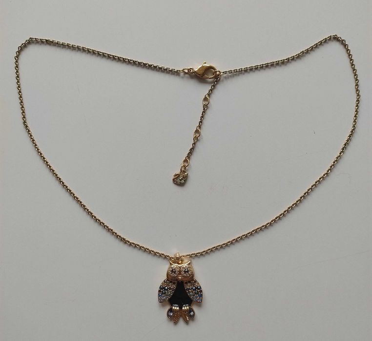 Колие Swarovski 42/1.5X3 CM