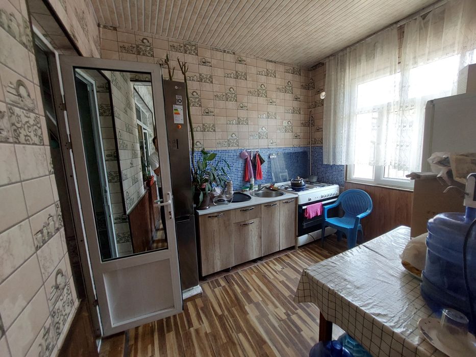 Продаётся дом !!! Яшнбадский район ул Яангиобод. 4 соток 9 комнатная.