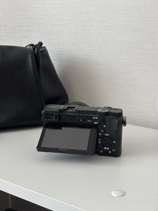 продам камеру sony a6500