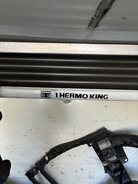 Хладилен термокинг termoking V 300 maks