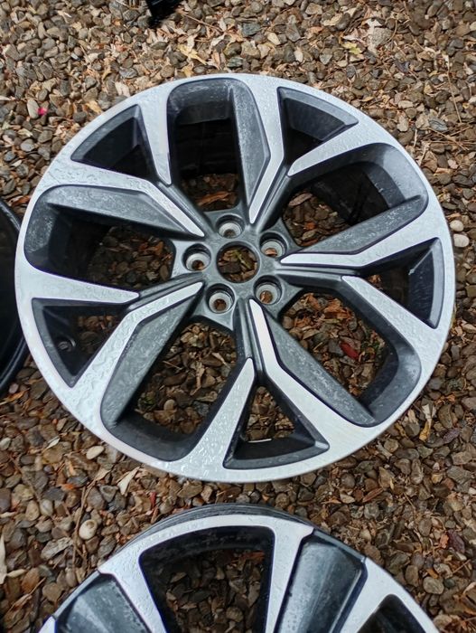 Janta Lexus UX Jaguar I-Pace Audi A6 Seat Ateca Cupra Leon R18 R19 R20