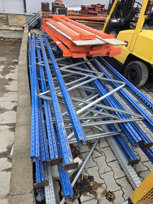 Rafturi industriale la 5 m