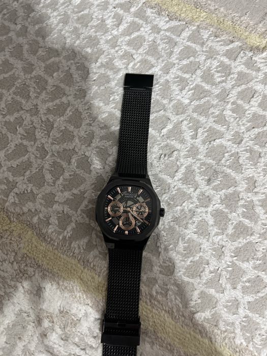 Продам часы ferucci