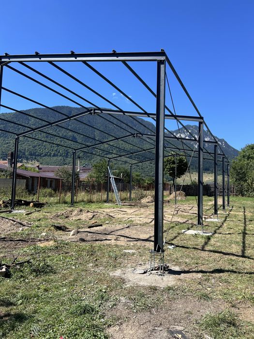 Vând structură metalică 200 m² completă pregătită pentru montaj  fac si alte dimensiuni pe baza de comandă cu avans 0%