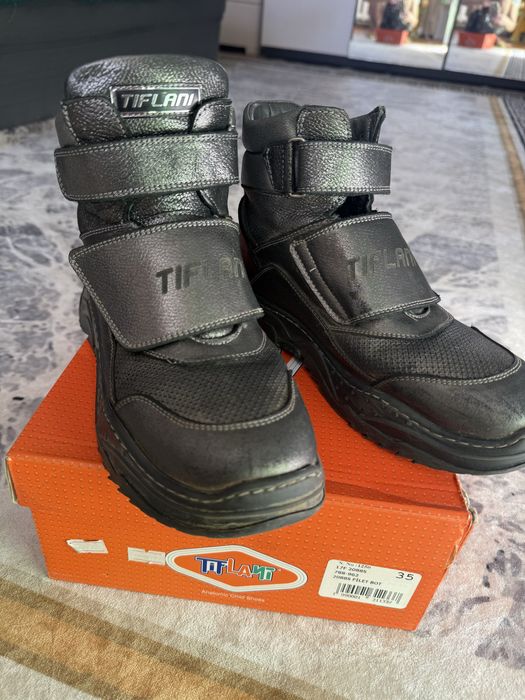 Весение сапоги для девочки