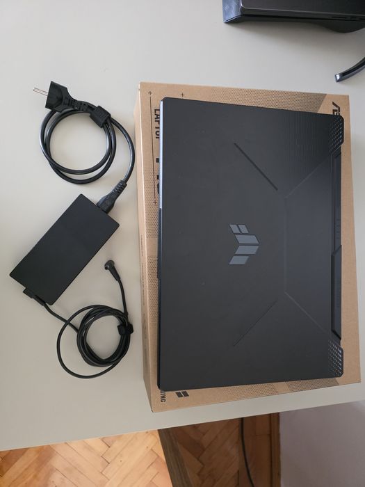 Laptop Asus TUF F15 i5 24RAM 1.5tb SSD