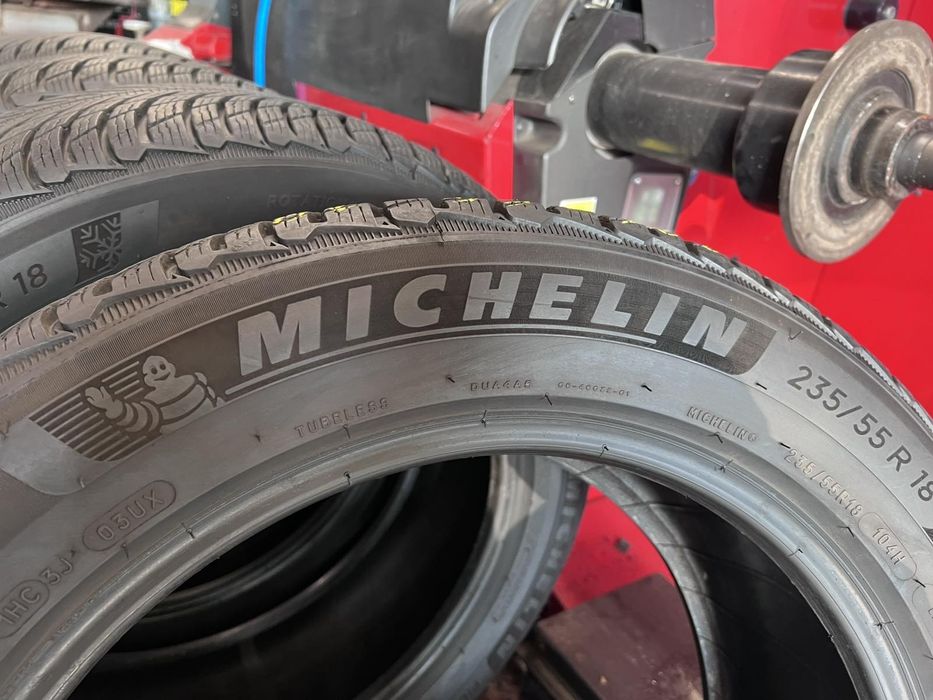 Зимни гуми 235/55 R18 Michelin