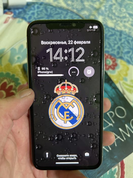 Продам айфон х 64 гб