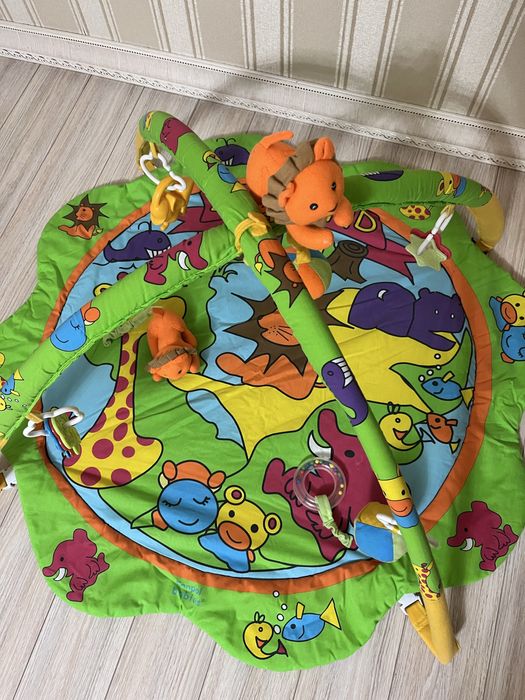 Детский развивающий коврик