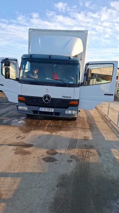 Mercedes Atego 818 de vânzare – Duba mare și înaltă
