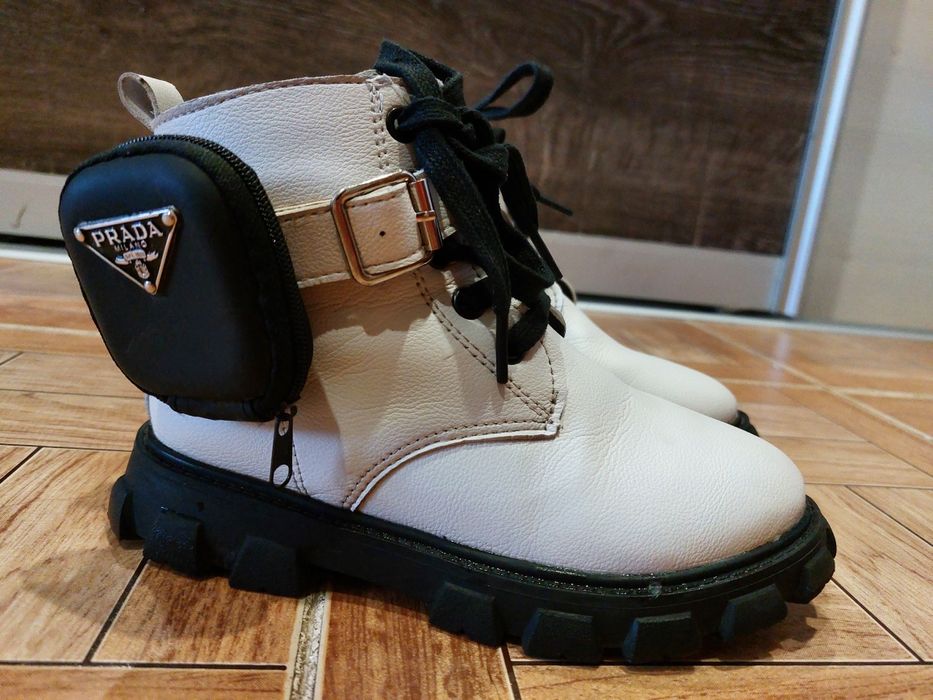 Продам ботиночки