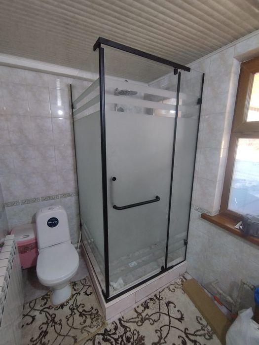 Душевые перегородки на заказ