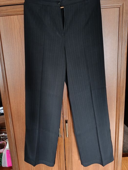 Продам женские вещи!