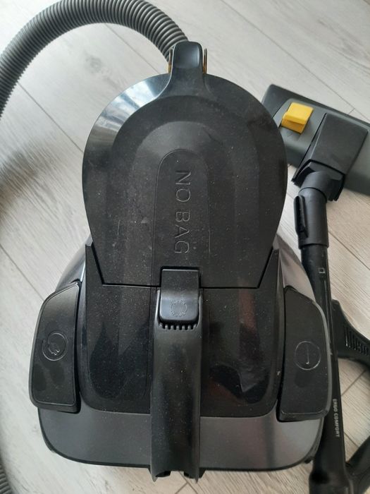 Пылесос Tefal в отличном состоянии
