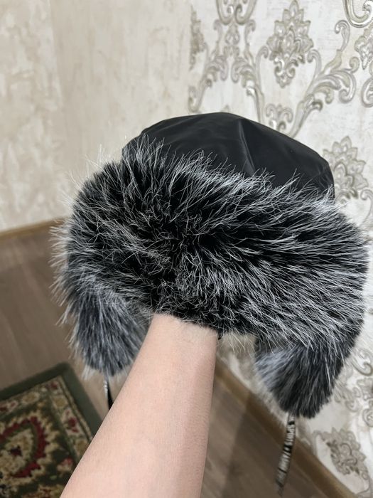 Продам шапку женскую