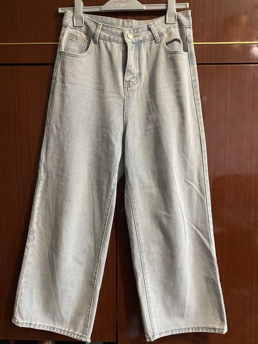 Продам джинсы женские