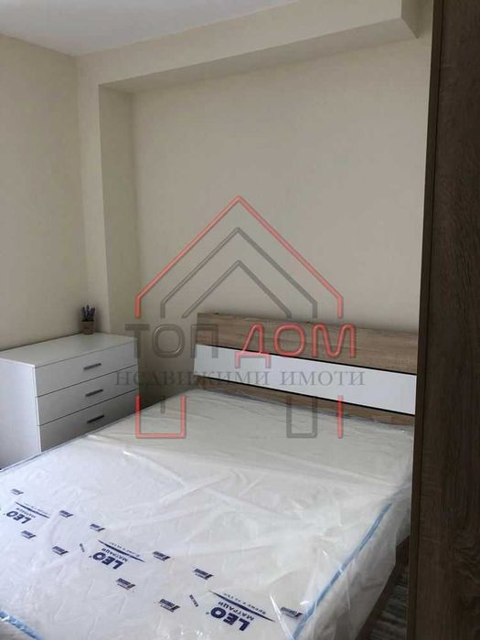 Дава се под наем Тристаен апартамент в Варна, Цветен квартал - 75 кв.м за 663 € - Снимка #4