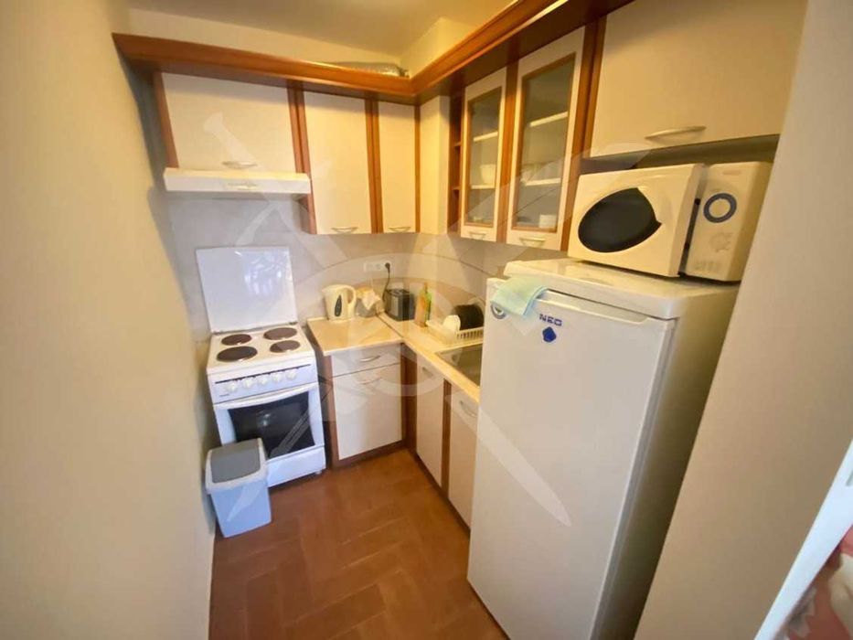 Продава се Двустаен апартамент в к.к. Елените - 62 кв.м за 1065 €/кв.м - Снимка #1