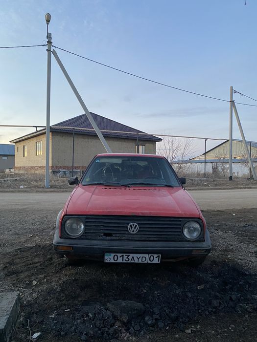 Volkswagen Golf 2