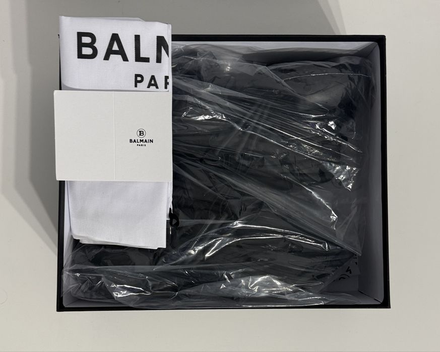 Balmain Unicorn Black