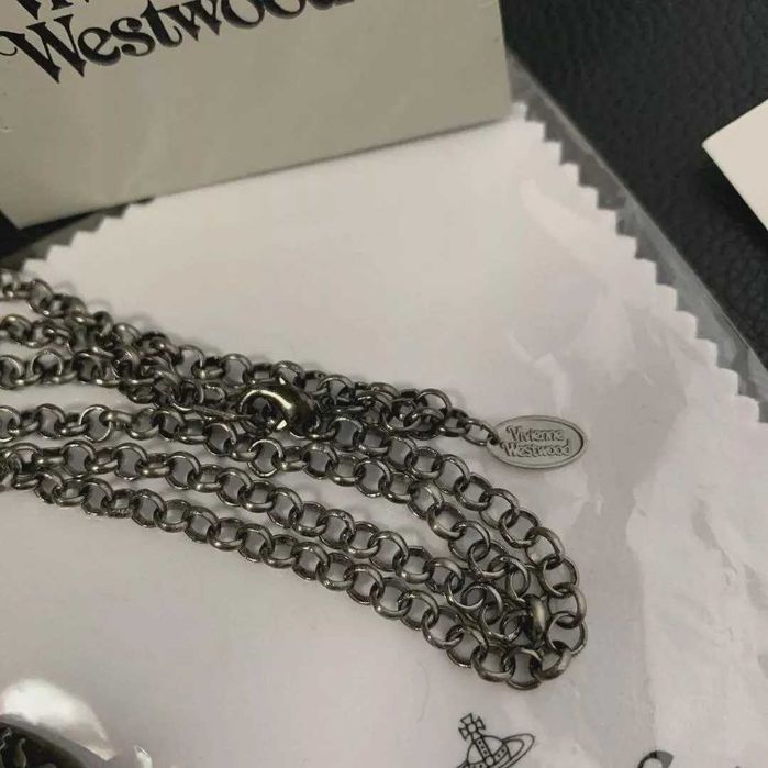 Vivienne Westwood Колие