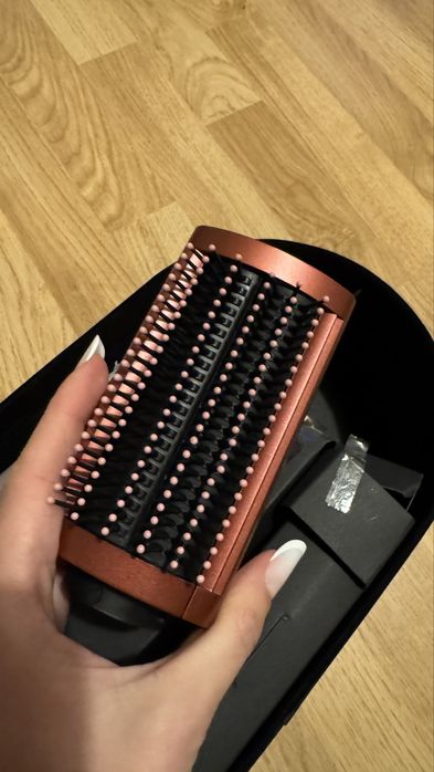 Ondulator multistyler Dyson HS02 Airwrap