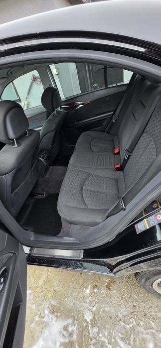 Mercedes-Benz E-Class (W211) - 2.2 Diesel - Automat
​Vând Mercedes-Ben