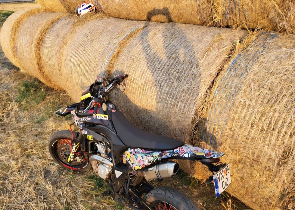 Yamaha WR 125 X.    A1
