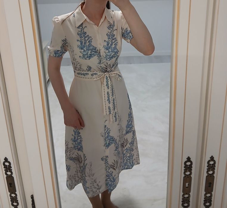 Rochie midi superbă