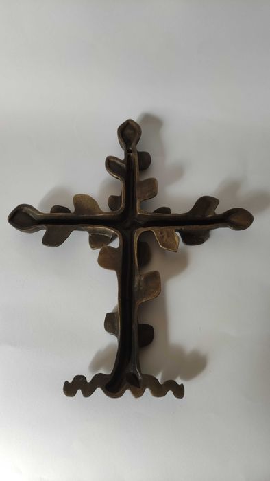 Кръст"Дърво на живота" от масивен бронз