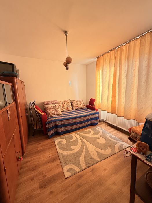 Apartament 3 camere Bod Colonie