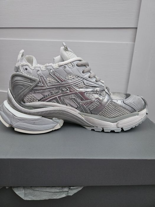 Balenciaga Runner Silver