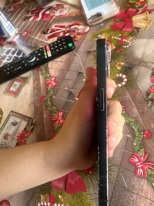 Aifon 13 bez zabeleshki