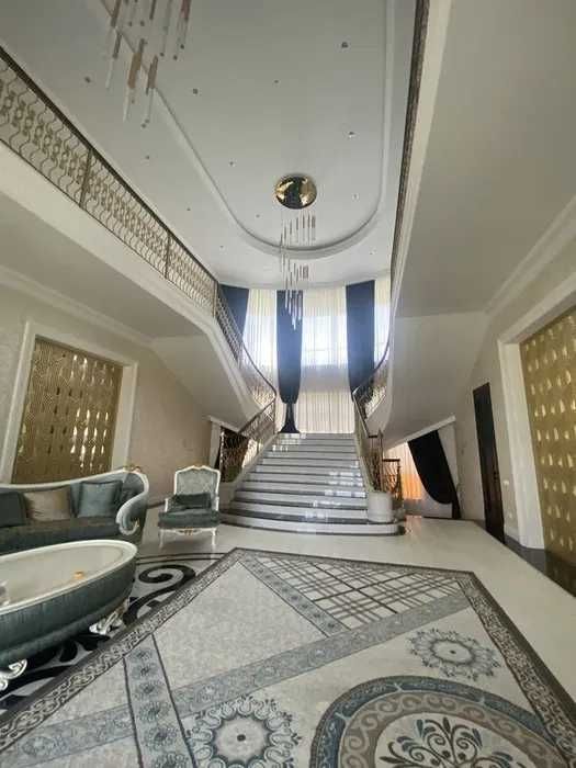 Сдаю Евродом Резиденция 15,7-соток на Шуртепа люксовая Классика