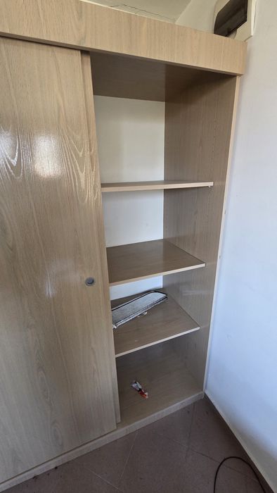 Спалня, гардероб, бюро, шкафче