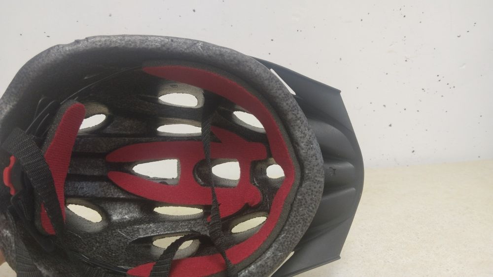 Велошлем велосипедный шлем