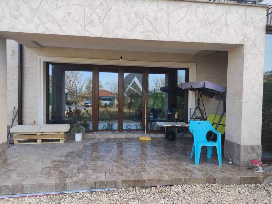 Продава се Къща в с. Марково, Област Пловдив - 192 кв.м за 1208 €/кв.м - Снимка #3