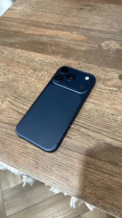 iPhone 17 Pro. 512 gb. Аккумулятор 100%