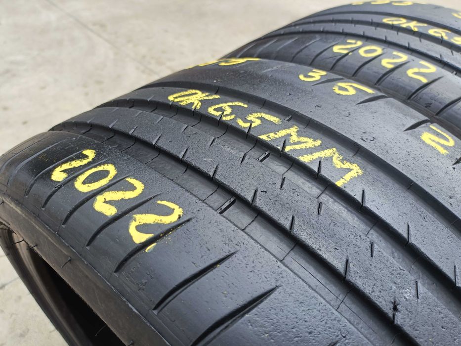 Doua anvelope vara 255 35 20 michelin pilot sport super cup 2 dot 2022