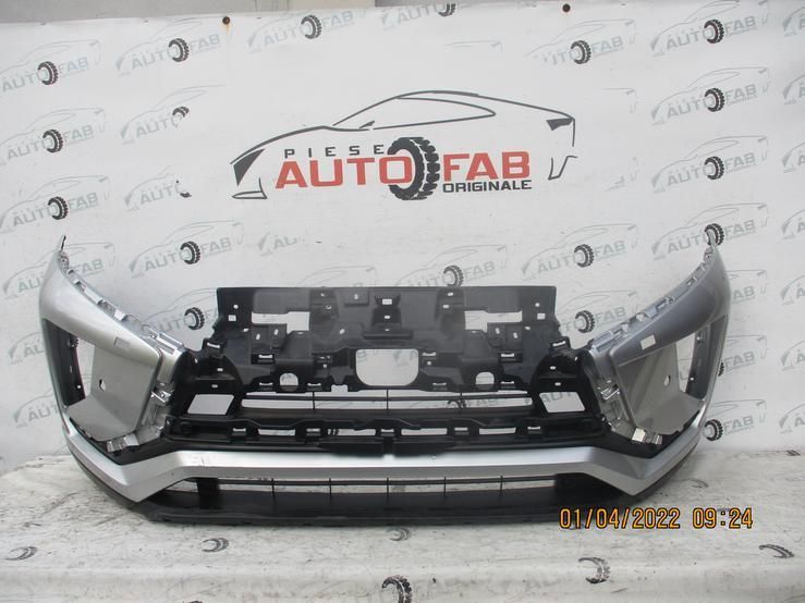 Bara fata Mitsubishi Eclipse Cross an 2017-2018-2019-2020-2021-2022 Gauri pentru 4 senzori si spal