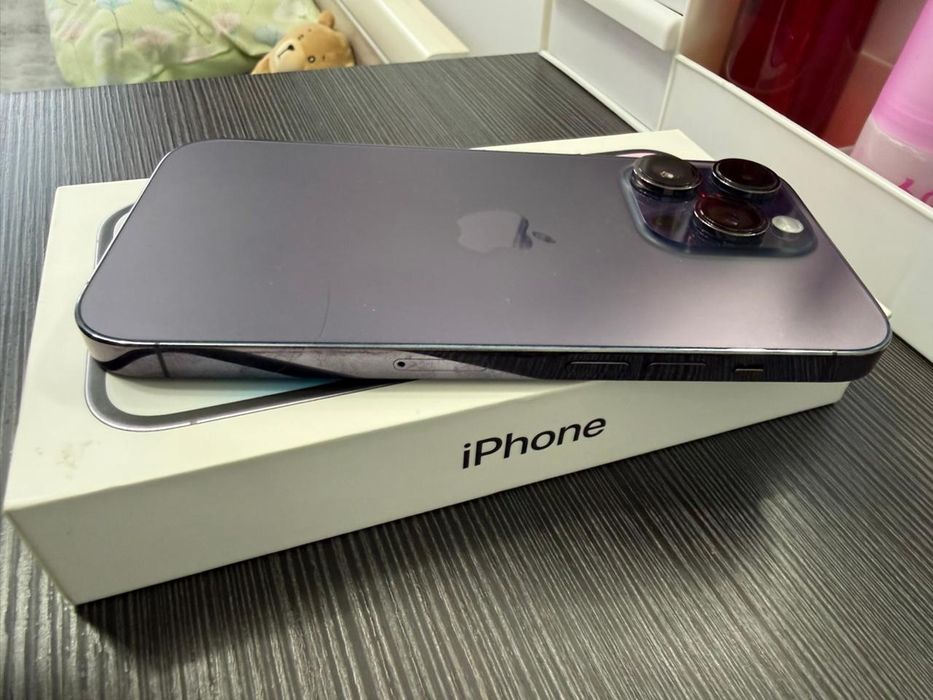 Продам iPhone 14 Pro