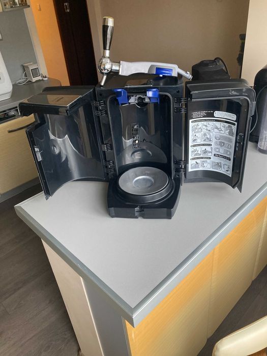 Диспенсър за бира Philips Perfect Draft HD 3620