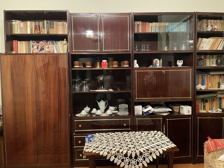 Vand 4 corpuri biblioteca