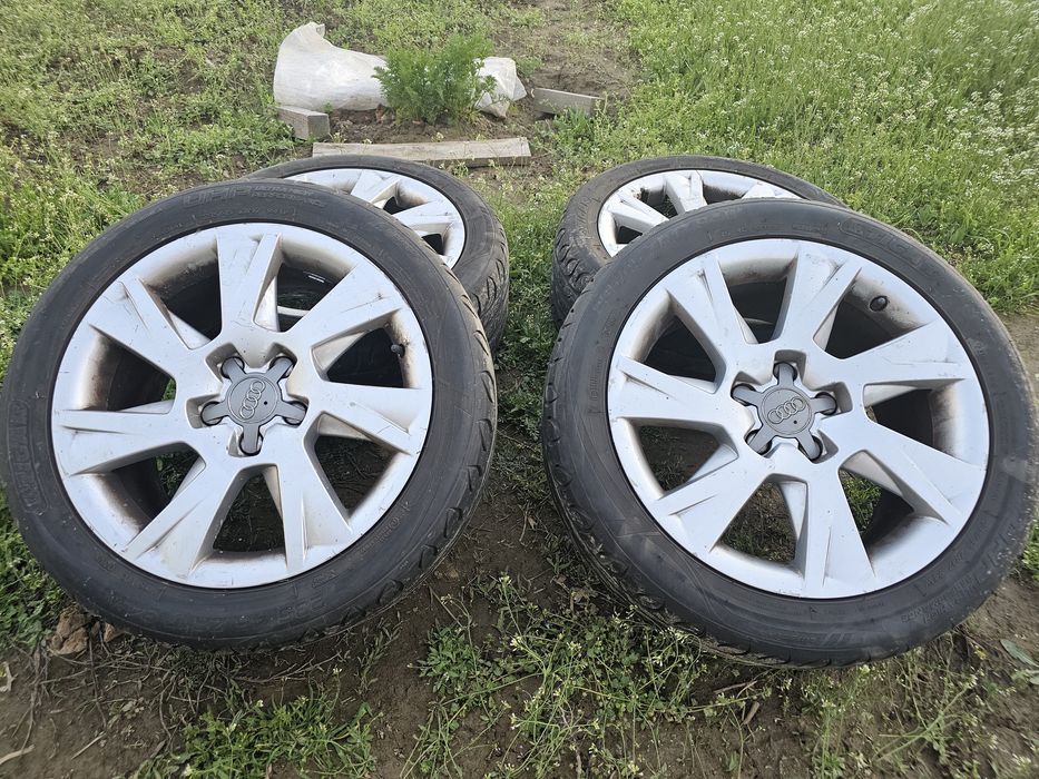 Vand anvelope de vara +jante audi R17