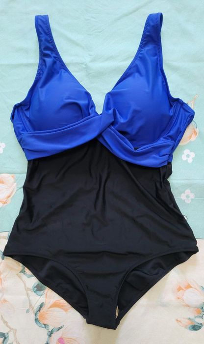 Стильные купальники 54,56 размер