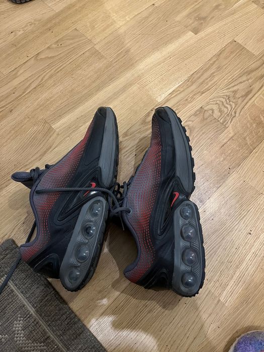Кроссовки Nike 10.5 US почти новые
