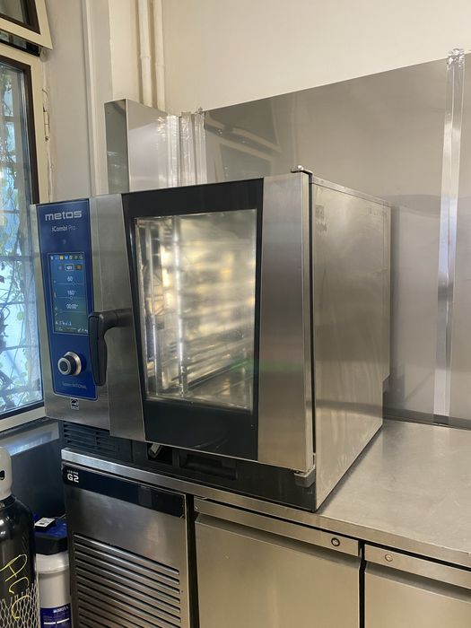 iCombi Pro rational Cuptor profesional