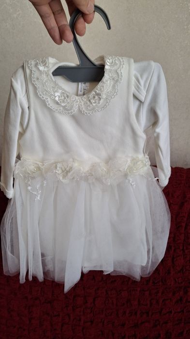 Продам детские  платья