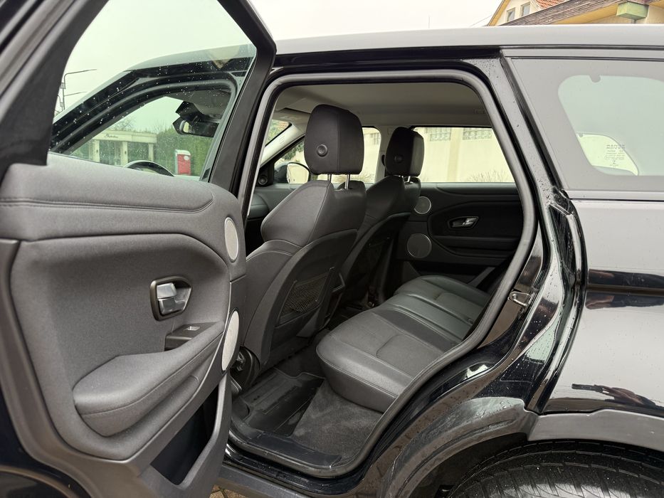 RANGE ROVER EVOQUE AWD Motorizare 2.0 D - 150Cp  Euro 6 An:2018 AWD