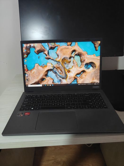 Laptop Acer Extensa 15 EX215-24 cu garanție